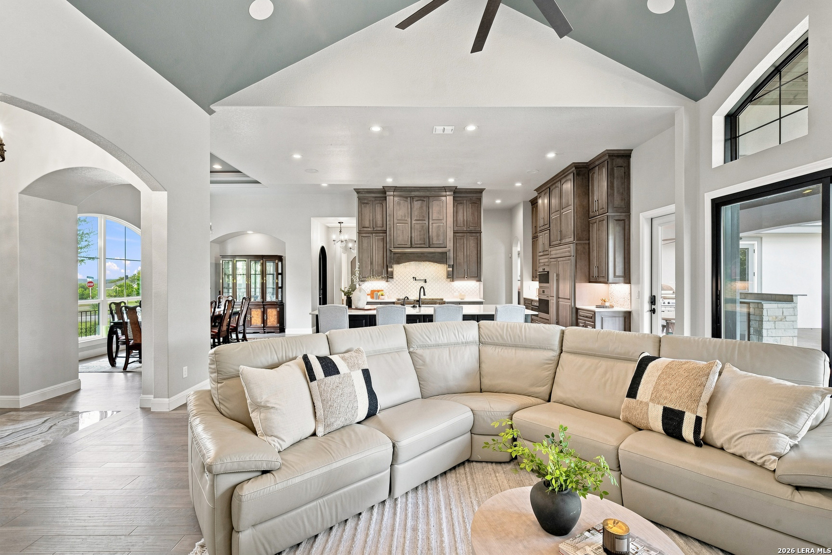 347 Curvatura New Braunfels TX 78132