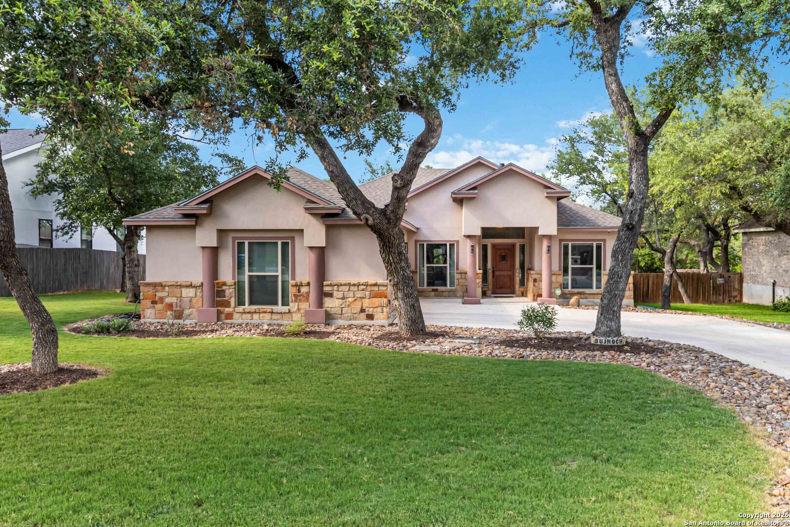 215 Hornpipe Hills San Antonio TX 78260