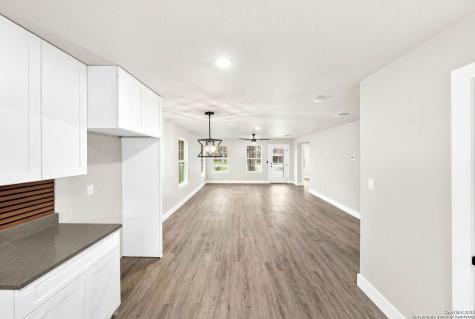 243 Meadow Lake Dr Lot 109 Seguin TX 78155