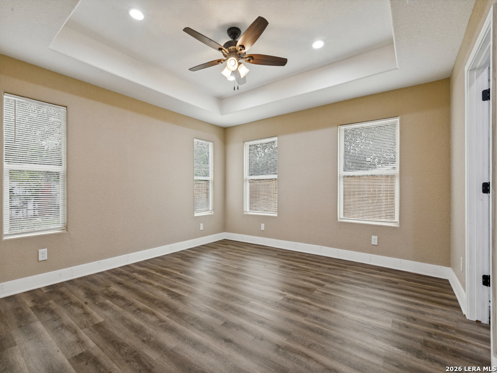 159 N San Gabriel San Antonio TX 78237