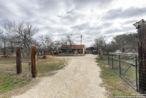 13520 Wheeler Road Atascosa TX 78002