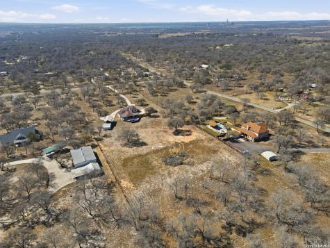 603 Sunshine Meadow Adkins TX 78101