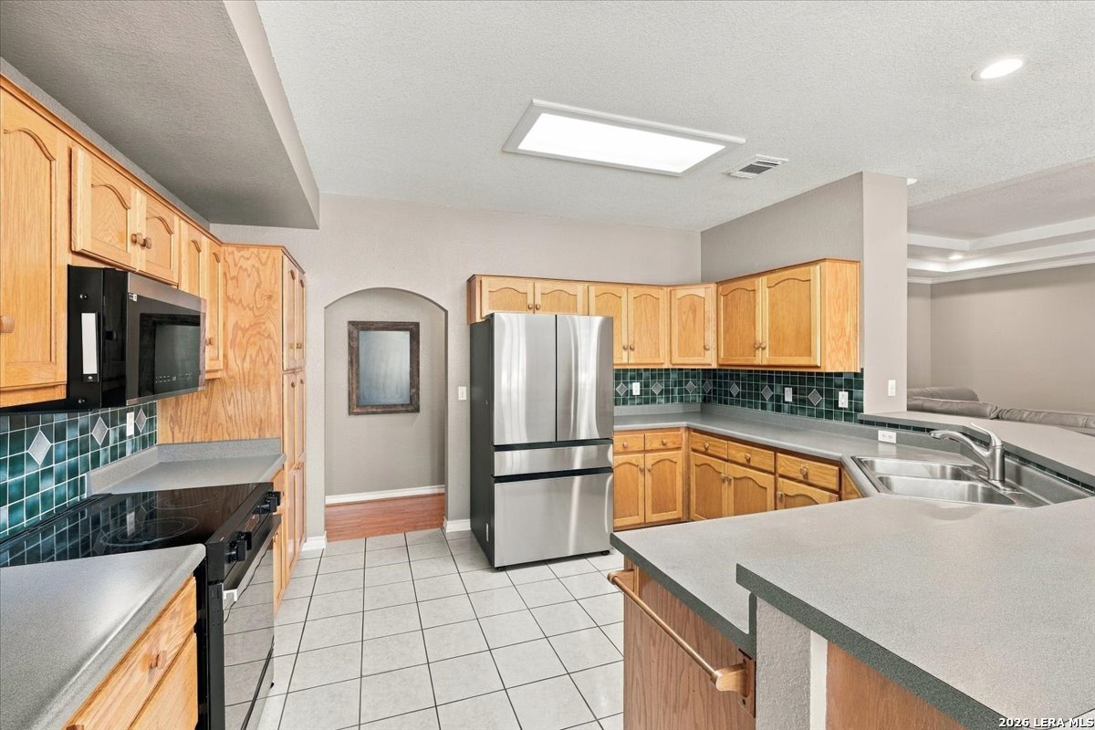 202 Oak Bend Drive La Vernia TX 78121
