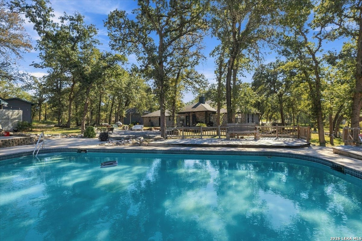 202 Oak Bend Drive La Vernia TX 78121