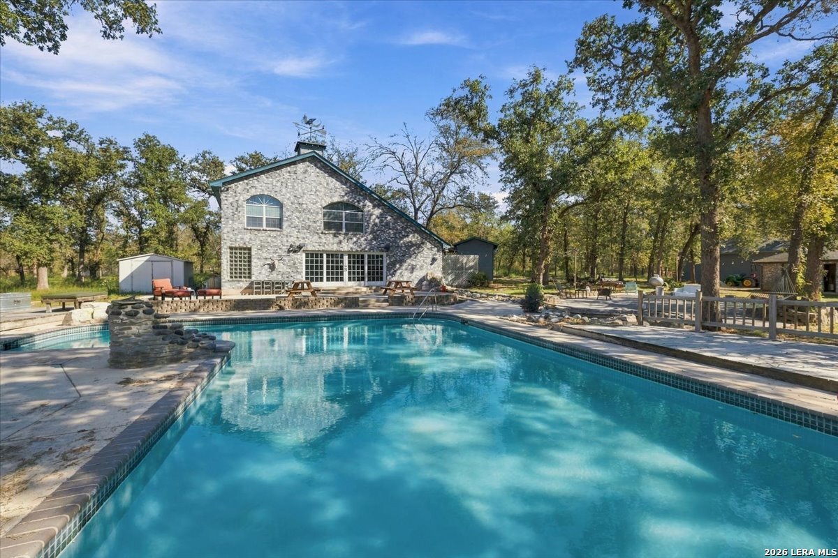 202 Oak Bend Drive La Vernia TX 78121