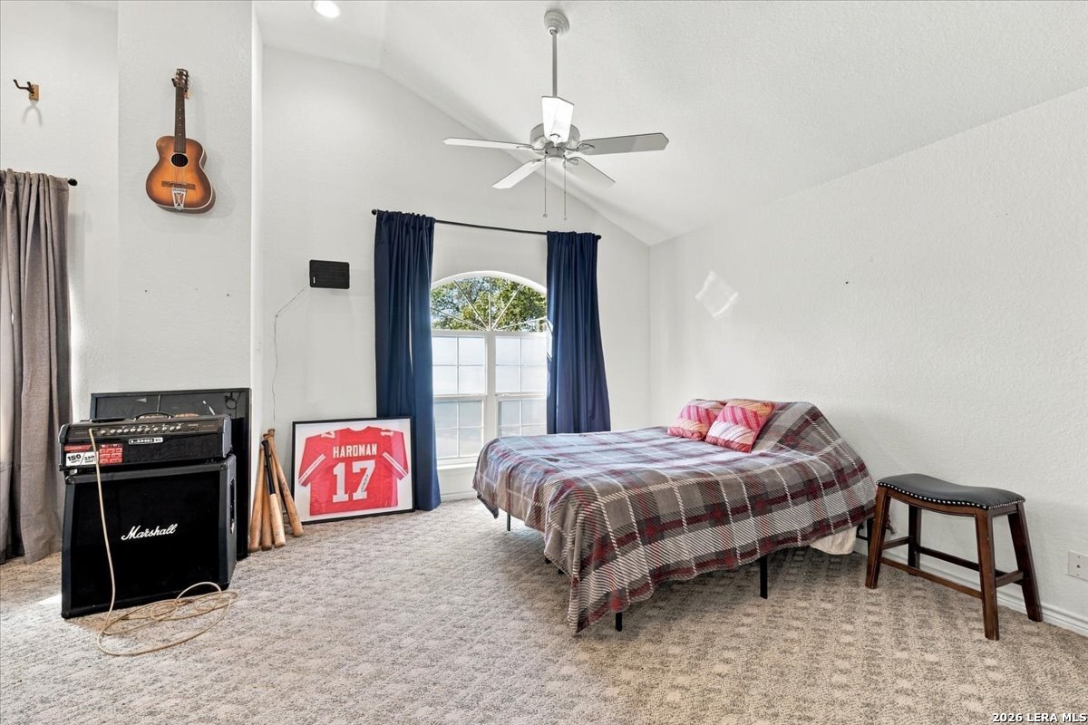 202 Oak Bend Drive La Vernia TX 78121