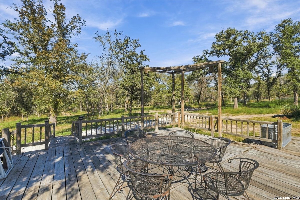 202 Oak Bend Drive La Vernia TX 78121