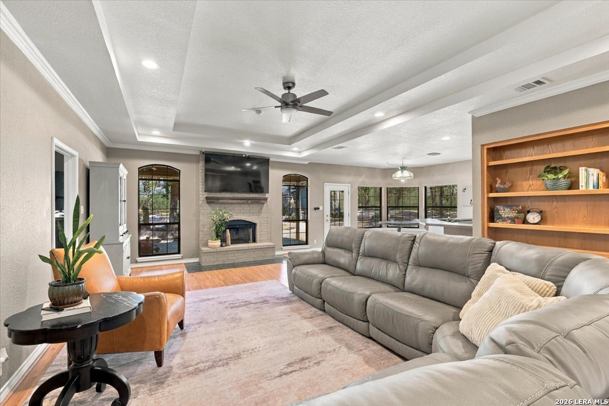 202 Oak Bend Drive La Vernia TX 78121