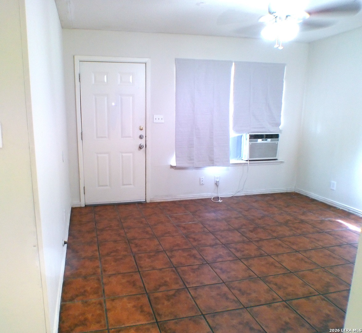 2615 Barney Avenue San Antonio TX 78237