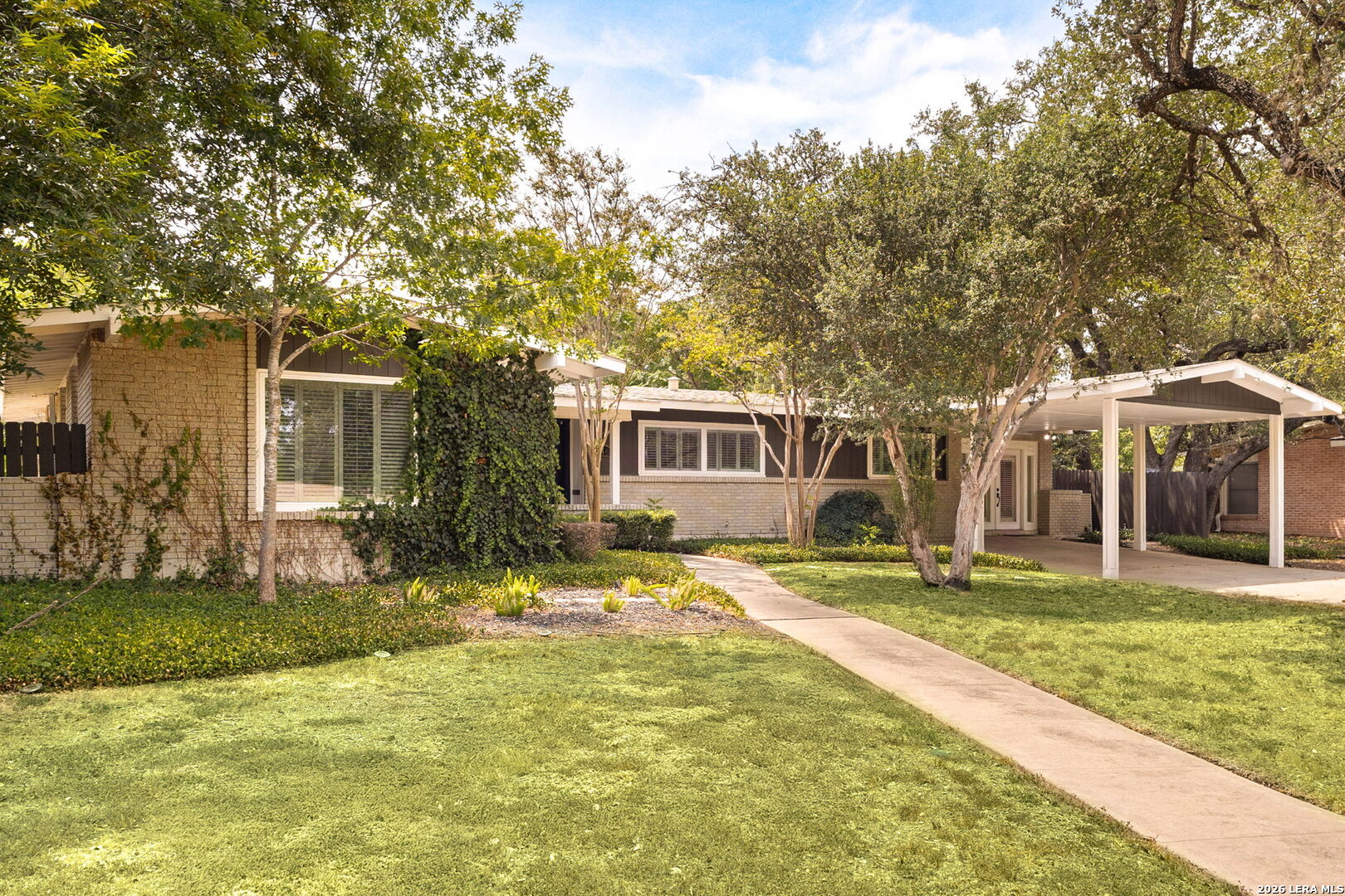 446 Forrest Hill Drive San Antonio TX 78209