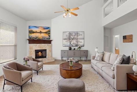 910 Thomas Ridge San Antonio TX 78251