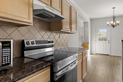 910 Thomas Ridge San Antonio TX 78251