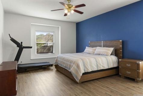 910 Thomas Ridge San Antonio TX 78251