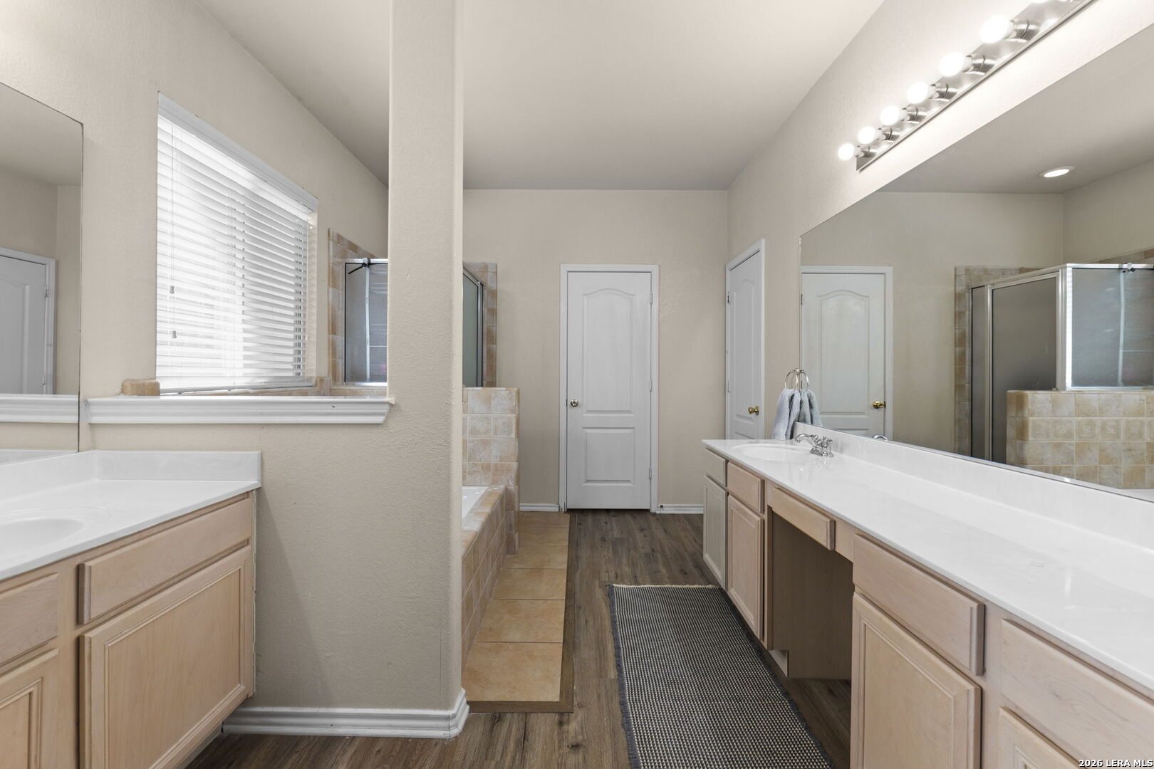 910 Thomas Ridge San Antonio TX 78251