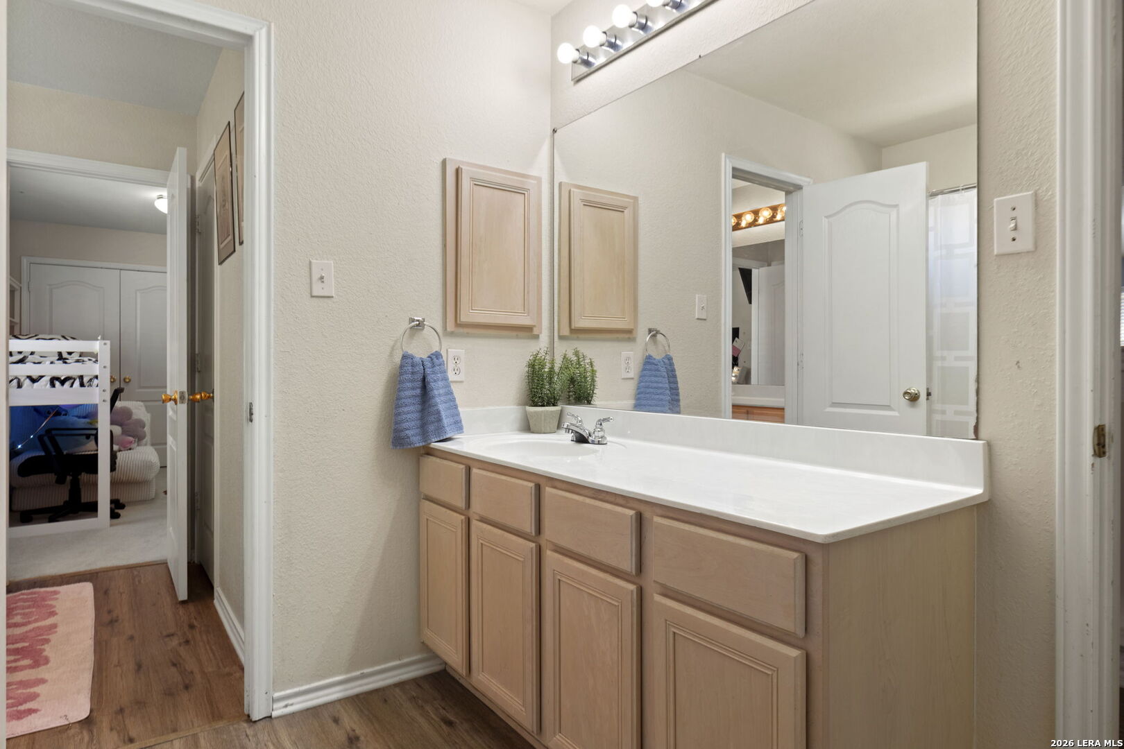 910 Thomas Ridge San Antonio TX 78251