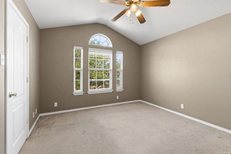 910 Thomas Ridge San Antonio TX 78251