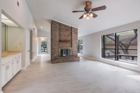12503 Enfield Park San Antonio TX 78232