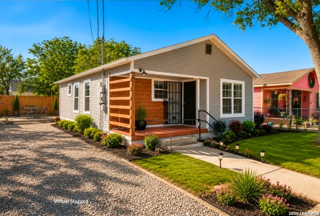 2214 Menchaca San Antonio TX 78207
