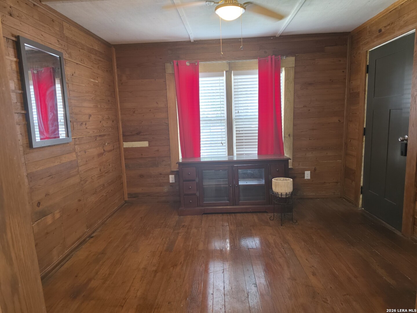 2214 Menchaca San Antonio TX 78207