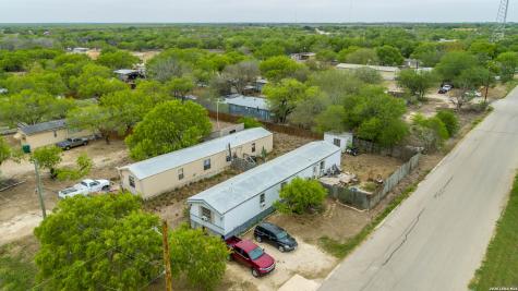 515 Elm Street Jourdanton TX 78026