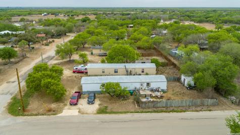 515 Elm Street Jourdanton TX 78026