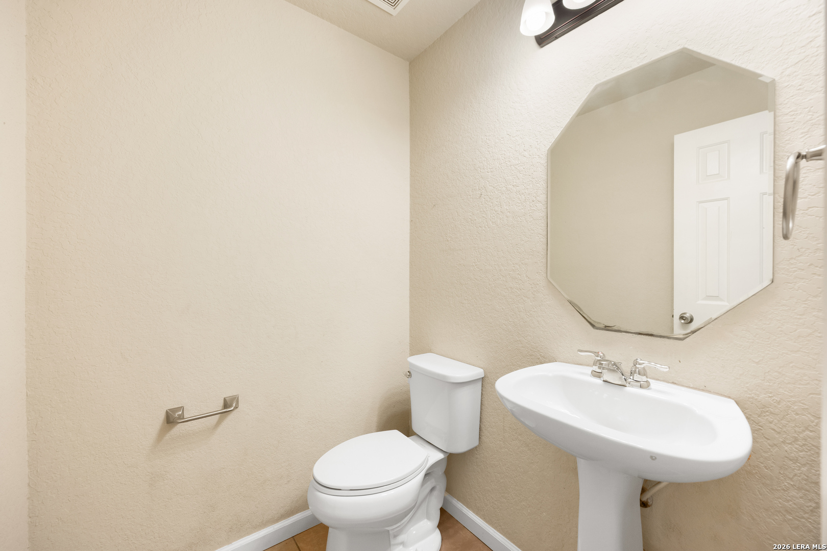2116 Sinclair New Braunfels TX 78130