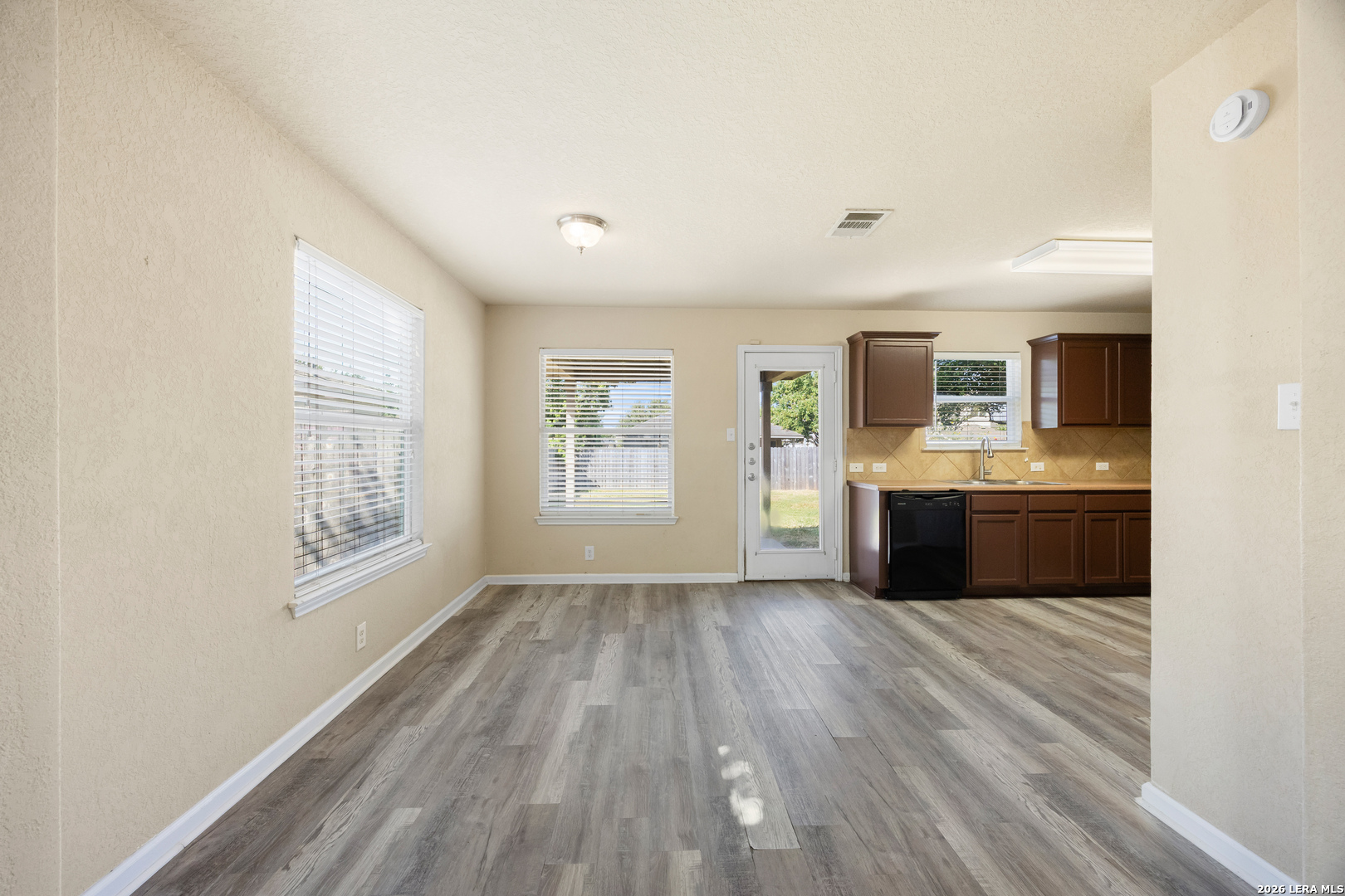 2116 Sinclair New Braunfels TX 78130
