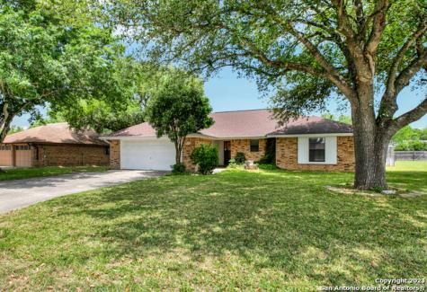 814 Country Club Drive Seguin TX 78155