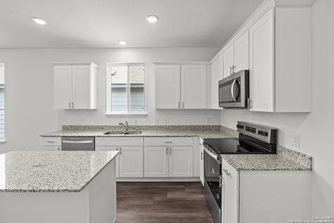 8232 Smithers Avenue San Antonio TX 78252