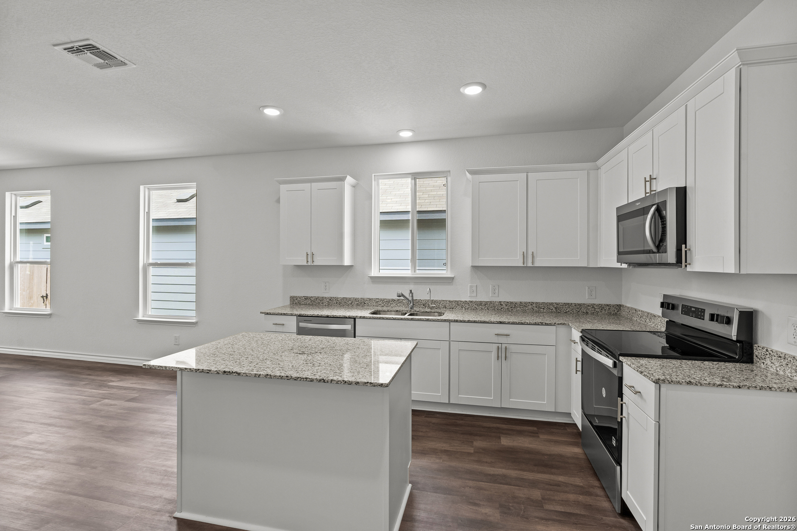 8232 Smithers Avenue San Antonio TX 78252
