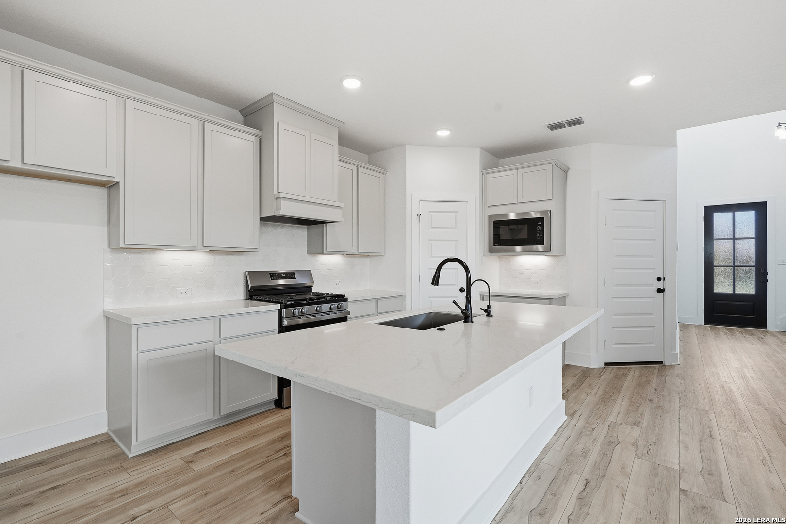12427 Aurora Basin San Antonio TX 78254