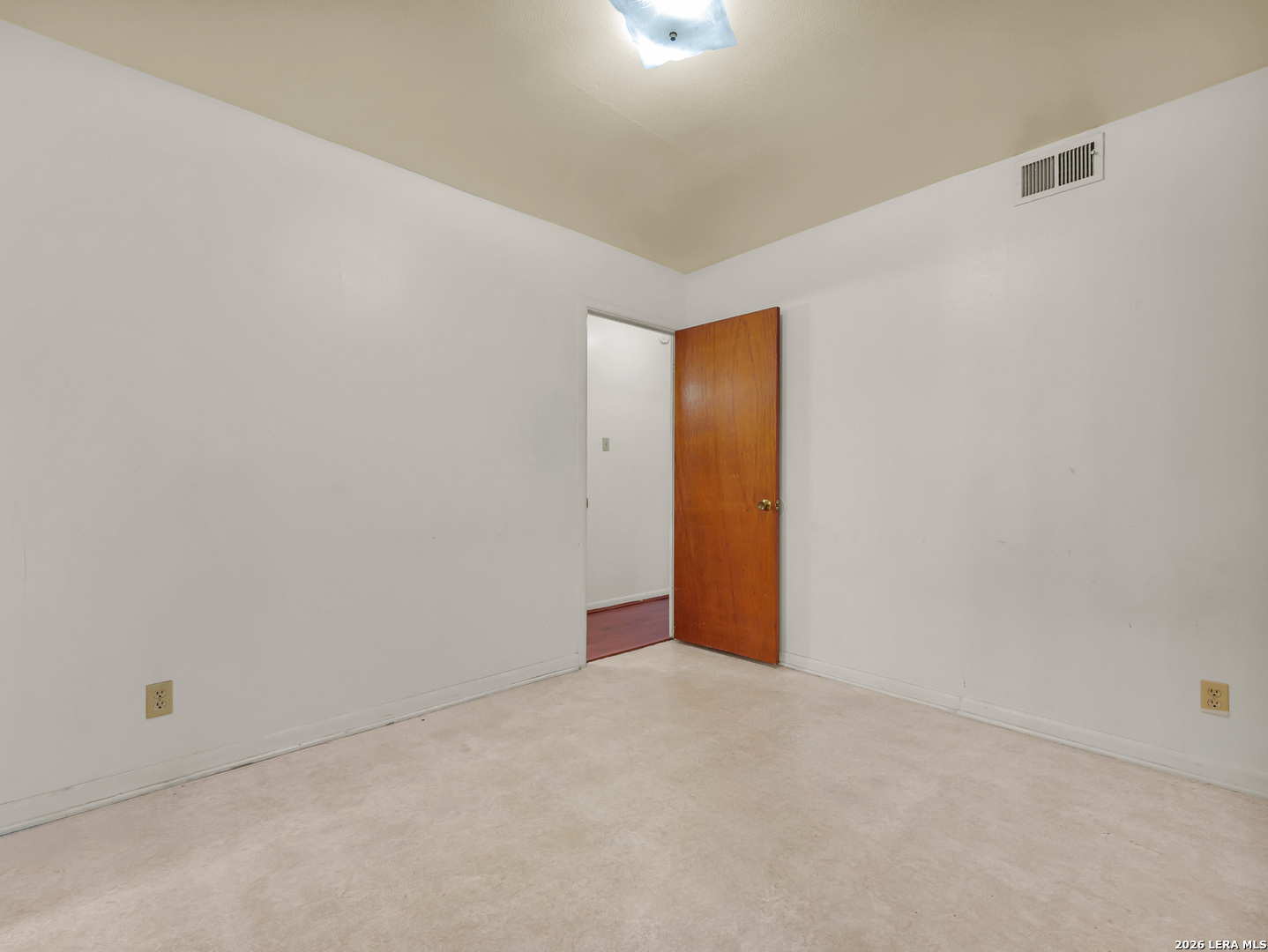 4246 Roark Drive San Antonio TX 78219