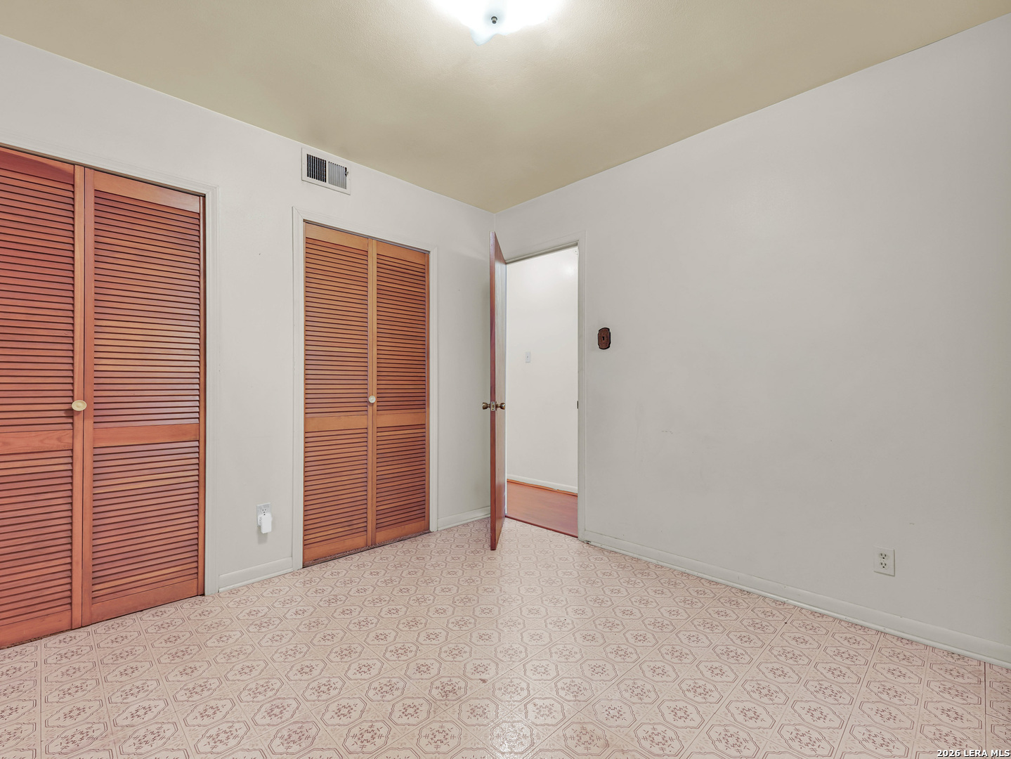 4246 Roark Drive San Antonio TX 78219