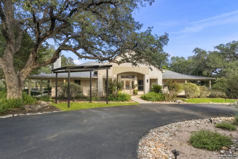 22050 Hanging Oak San Antonio TX 78266