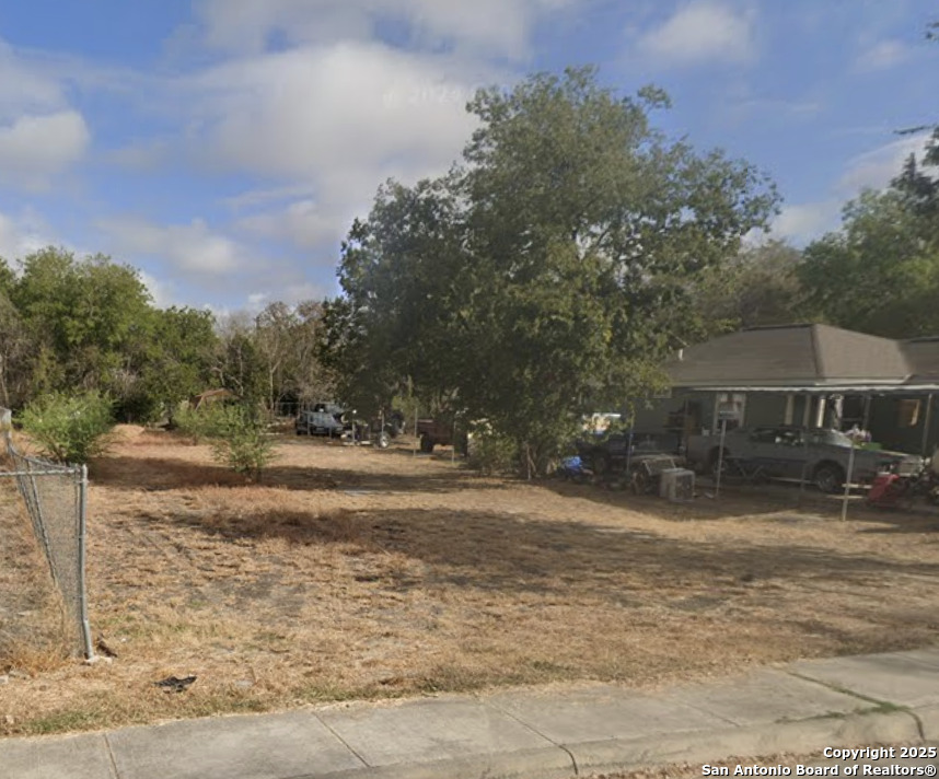 4823 John Victor San Antonio TX 78220
