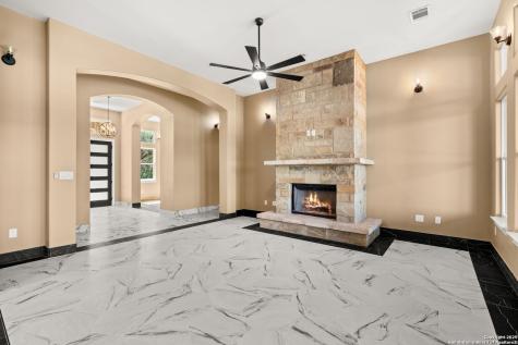 1424 Cattail Drive Canyon Lake TX 78133