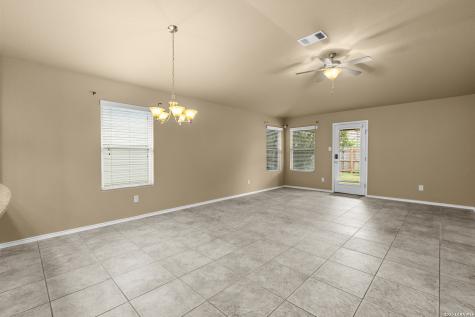 2527 Gato Del Sol San Antonio TX 78245