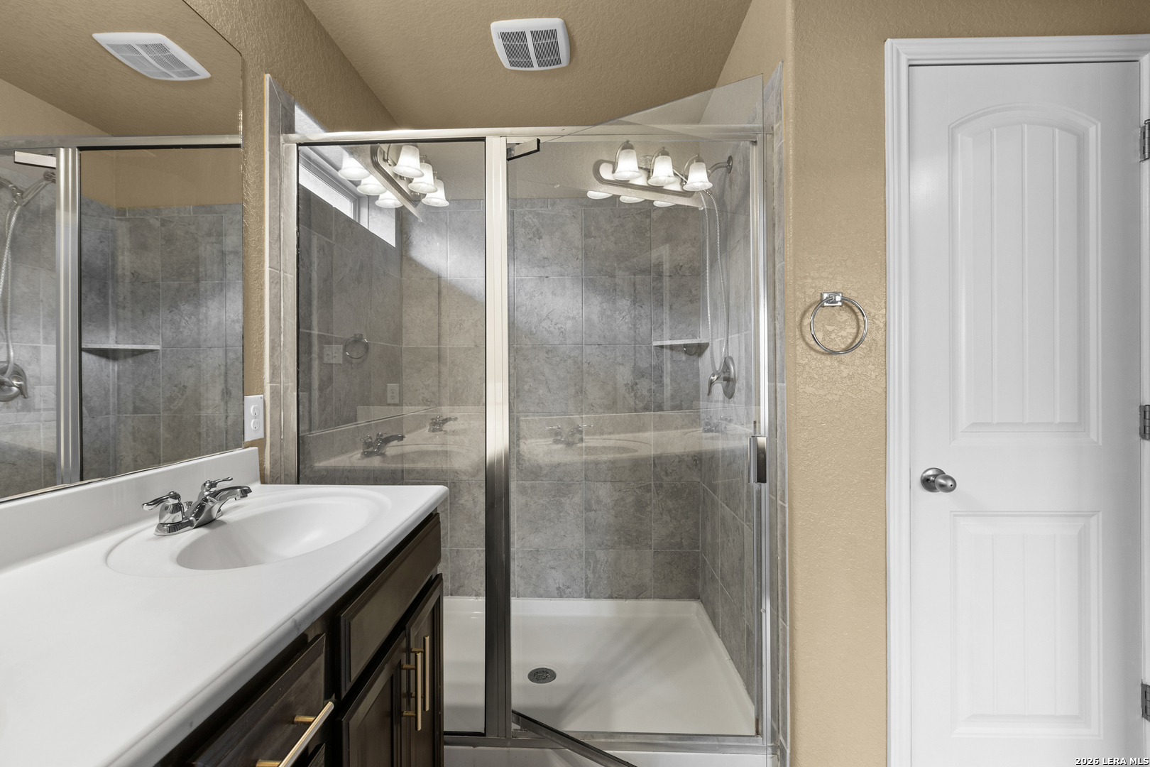 2527 Gato Del Sol San Antonio TX 78245