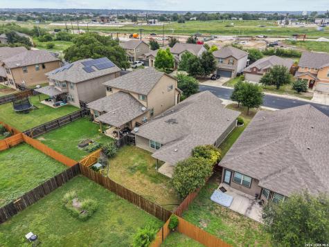 2527 Gato Del Sol San Antonio TX 78245