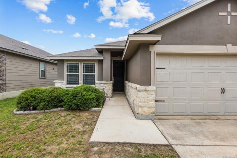 2527 Gato Del Sol San Antonio TX 78245