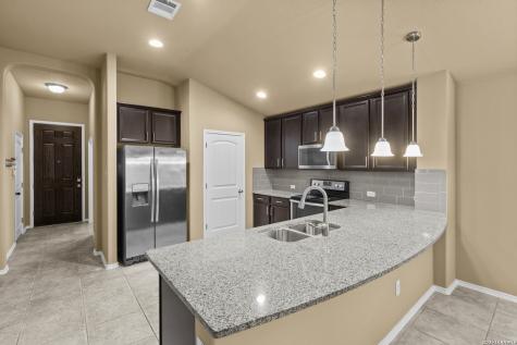 2527 Gato Del Sol San Antonio TX 78245