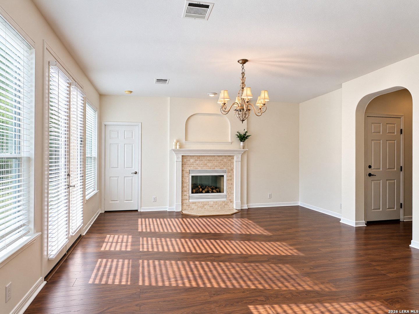 427 Elkgrove Court San Antonio TX 78260