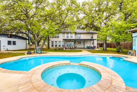 78 Marx Lane La Vernia TX 78121