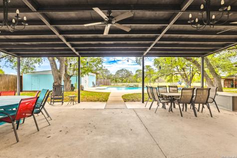 78 Marx Lane La Vernia TX 78121