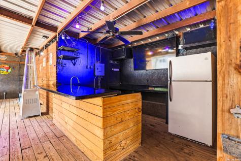78 Marx Lane La Vernia TX 78121