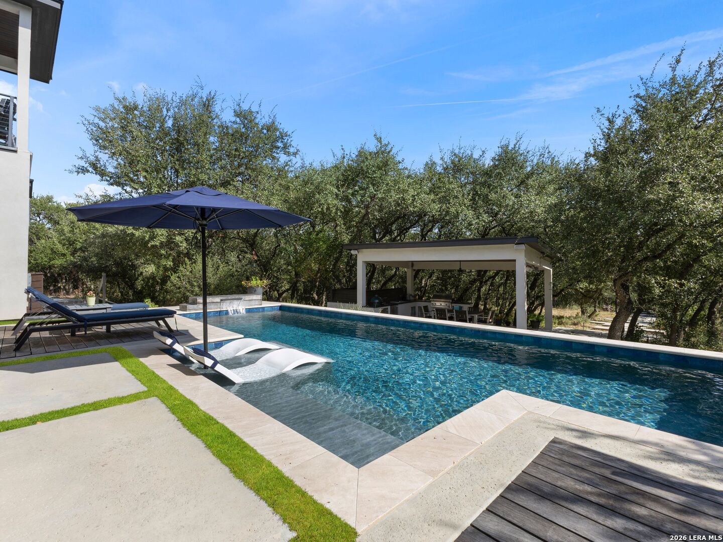 1028 Monteola Bulverde TX 78163