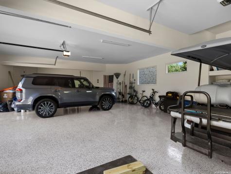 1028 Monteola Bulverde TX 78163