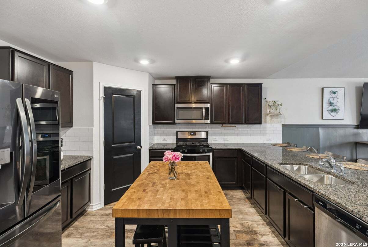 4211 Laterite Trail San Antonio TX 78253