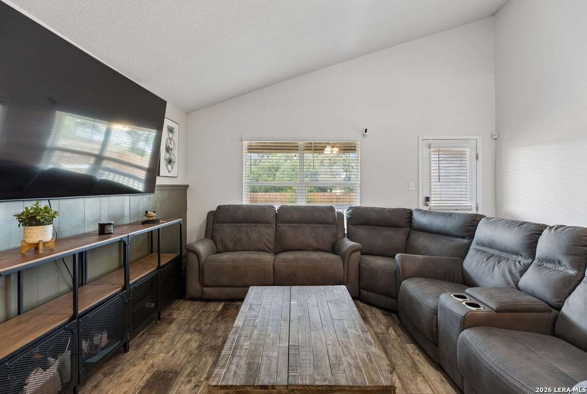 4211 Laterite Trail San Antonio TX 78253