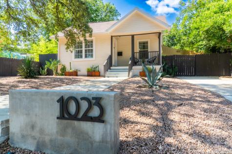 1023 W Rosewood Avenue San Antonio TX 78201